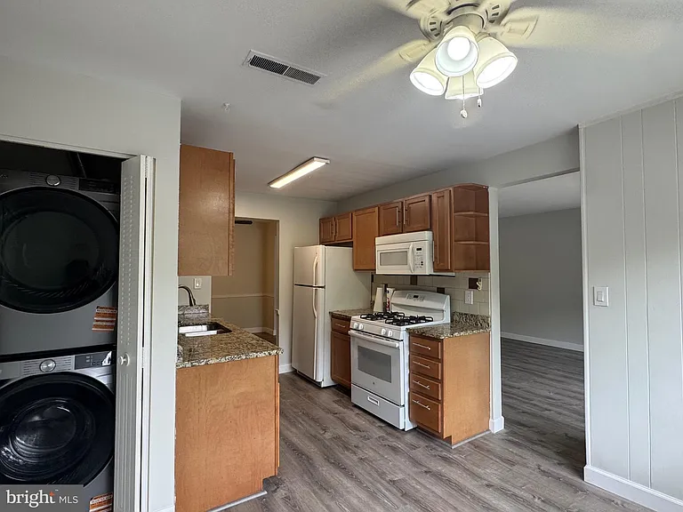 8723 Hayshed Ln #31 — Photo 9