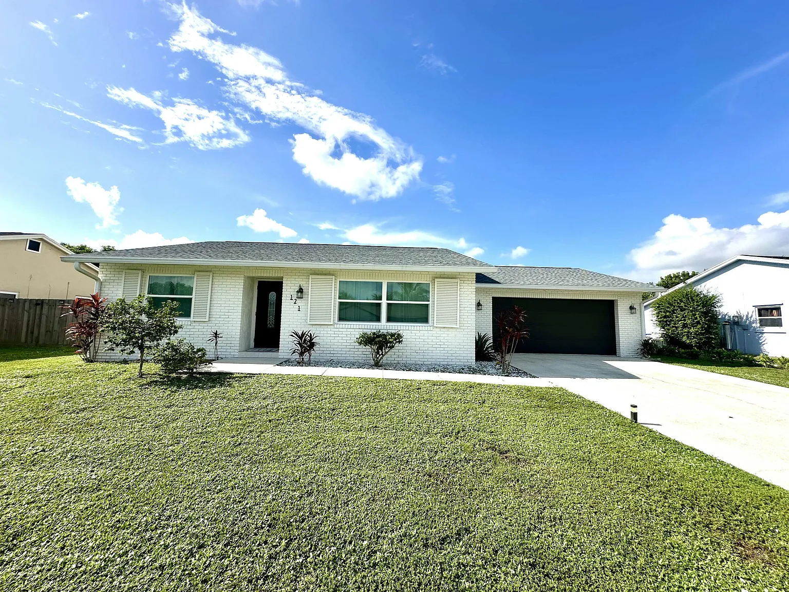 3 bed, 2.0 bath, 1280 sqft, $3,500 — Photo 1
