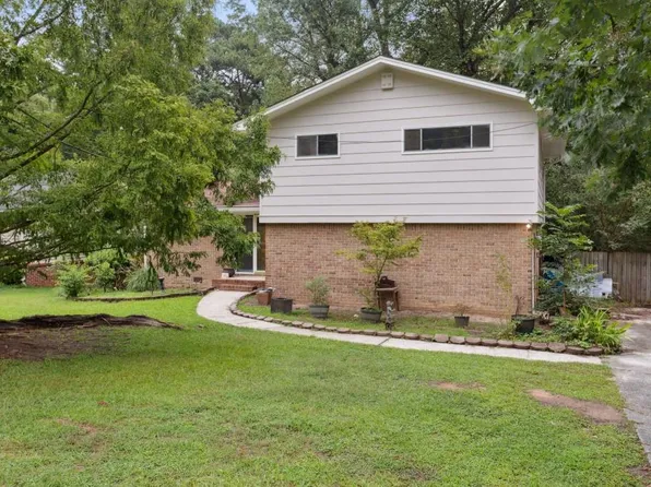 6554 Maddox Rd, Morrow, GA 30260