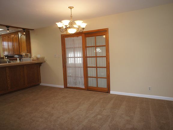 4th image of 7342 Sheffield Ct