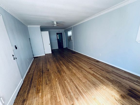 3rd image of 1641 N Hobart Blvd #1649-02