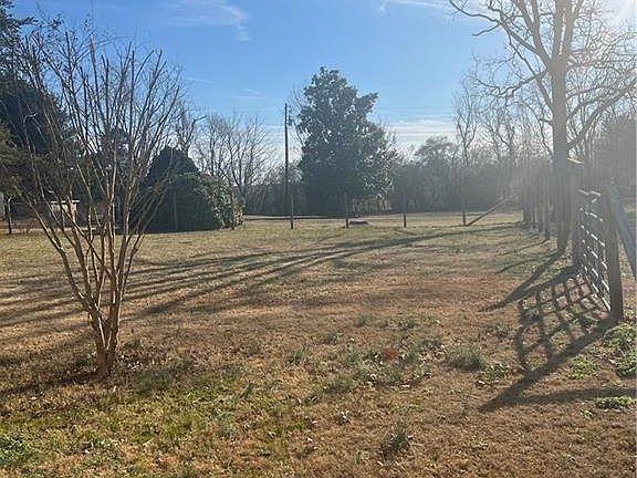 5th image of 2831 Ayersville Rd