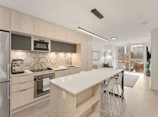 J. Davis House, Toronto, ON M4S 0B9