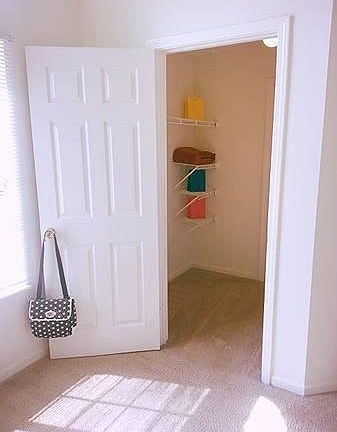 5th image of 1929 W Dunbarton Ct APT B