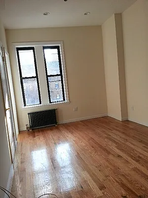 Rented by HOTPROPERTY NYC LLC | media 21