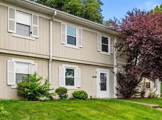 5725L Bramblegate Rd, Greensboro, NC 27409