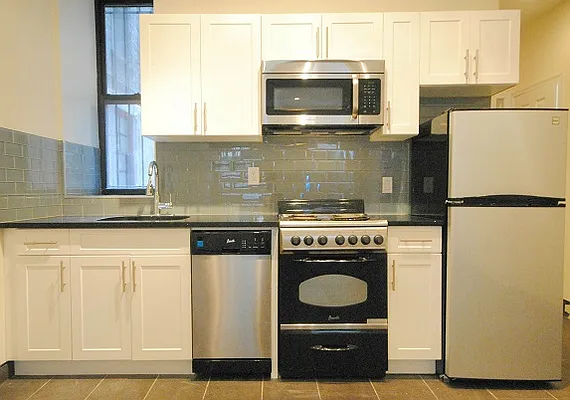 Rented by Bold New York | media 16