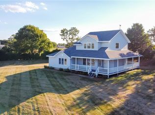 20 Wentworth Ter, Portsmouth, RI 02871