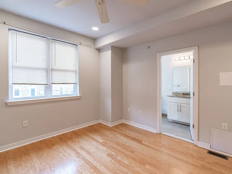 4124 Tower St — Photo 29
