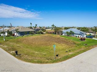 2827 SW 25th Ave, Cape Coral, FL 33914