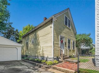 852 Starkweather Ave, Cleveland, OH 44113