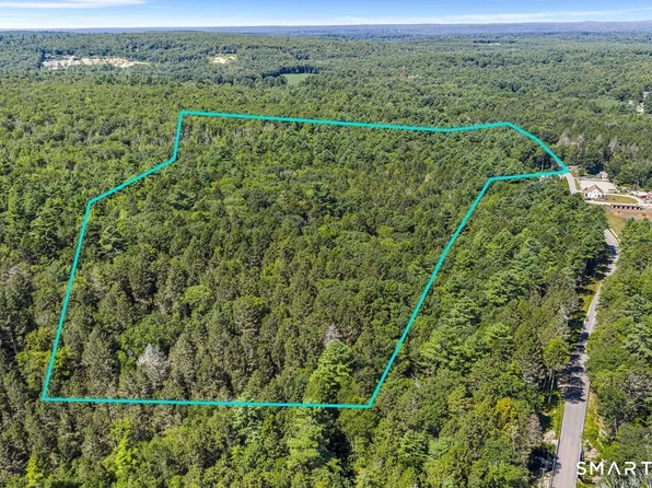 35 River Road, Sterling, CT 06377