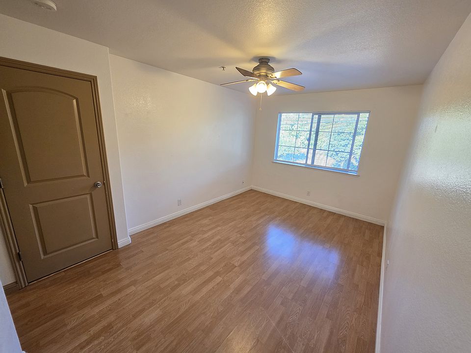 1st image of 819 H St APT 12