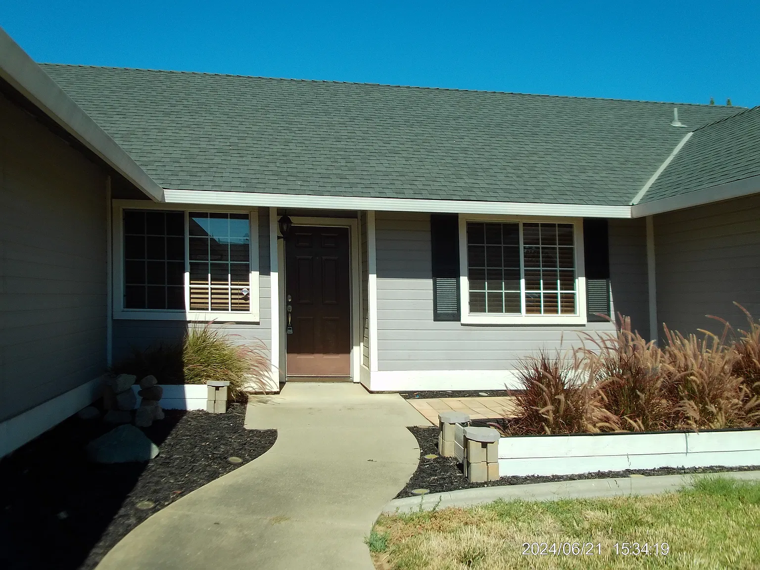 1880 Greengate Street - 1 — Photo 2