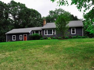 2 Purdy Rd, Norwalk, CT 06850