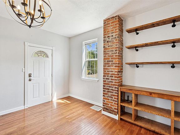 5th image of 6430 Bradley Ave