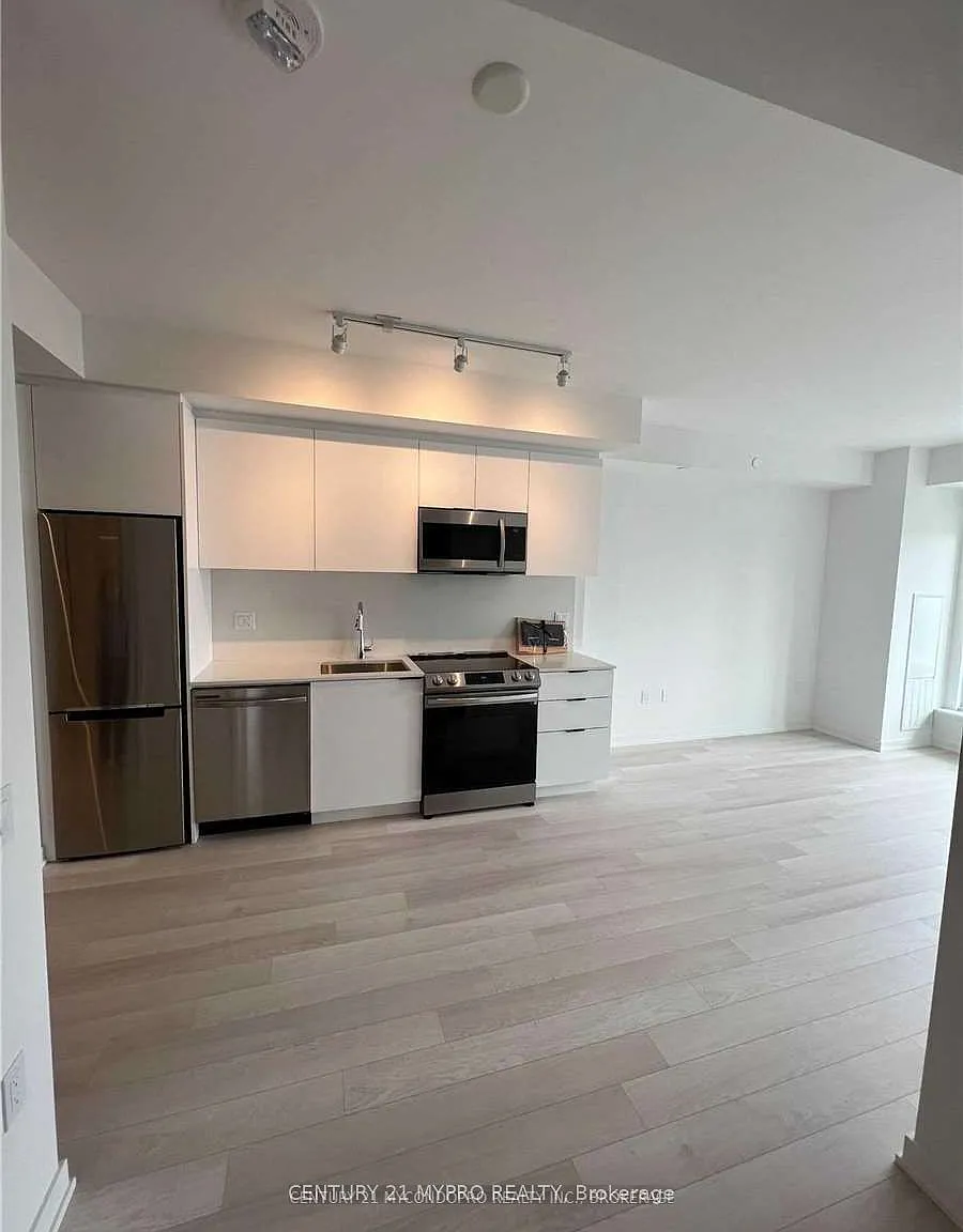 2 bed, $2,500 — Photo 4