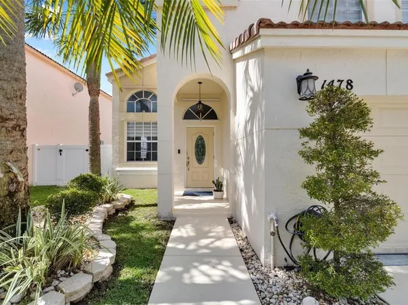 1478 NW 153rd Lane, Pembroke Pines, FL 33028