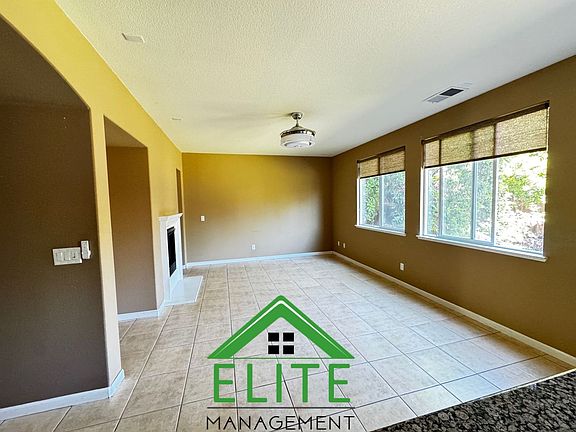 3rd image of 2297 Lockton Dr