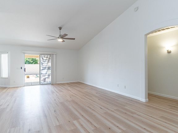 3rd image of 10351 W ROSS Avenue