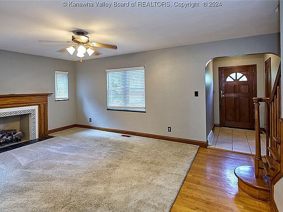 2nd image of 2509 Woodland Ave