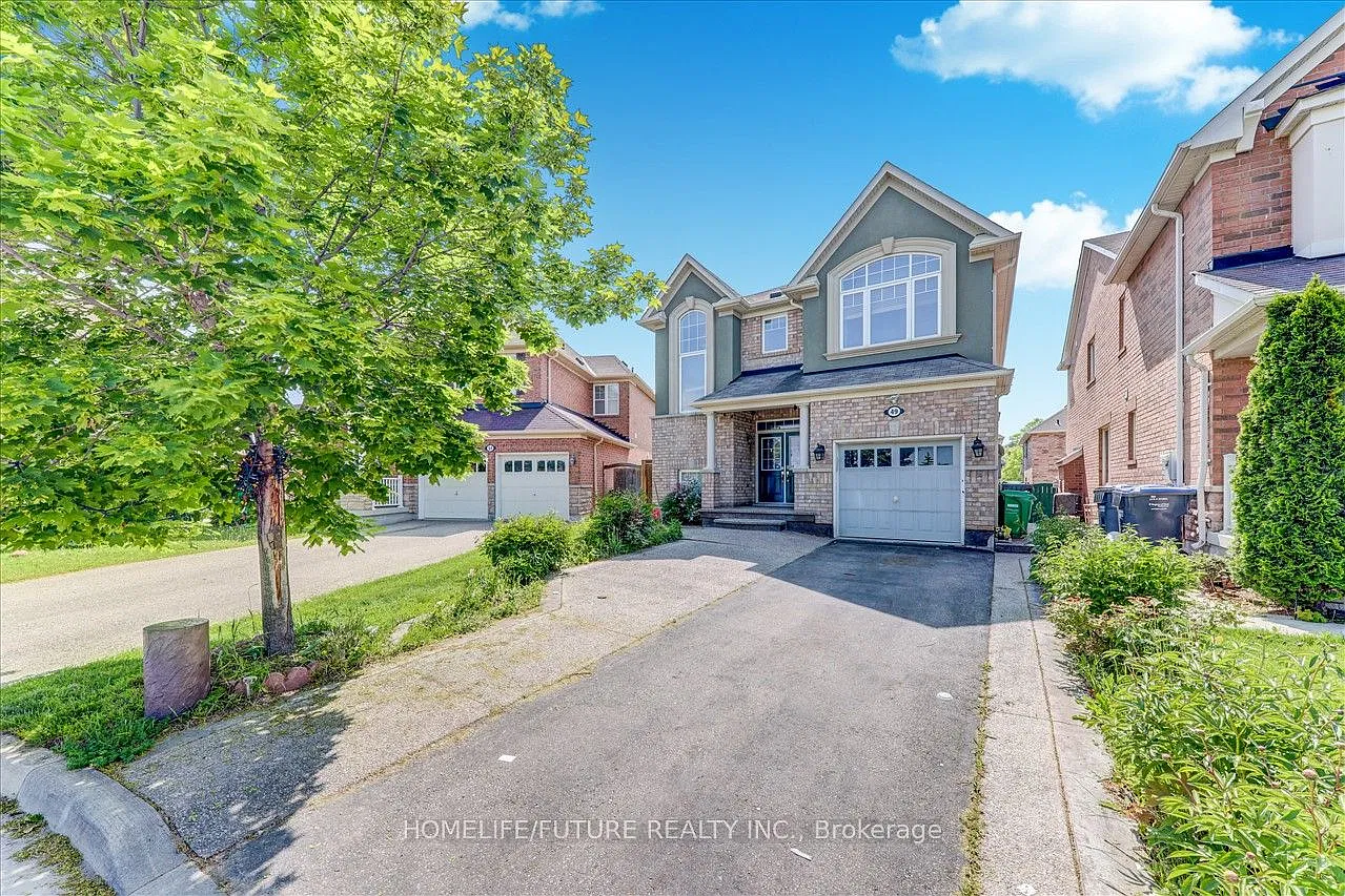 4 bed, $3,400 — Photo 1