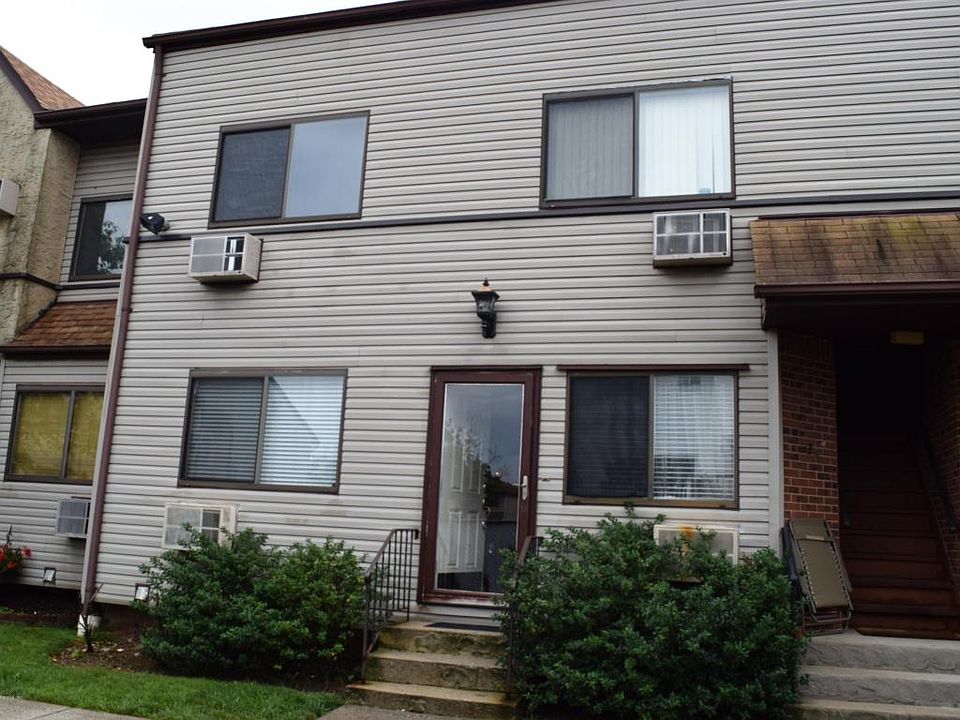 1st image of 360 Barlow Ave APT 27