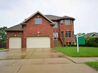 8756 Meade Ave, Oak Lawn, IL