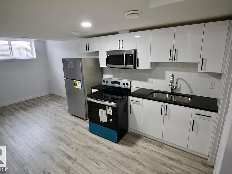 8853 Carson Way SW — Photo 1