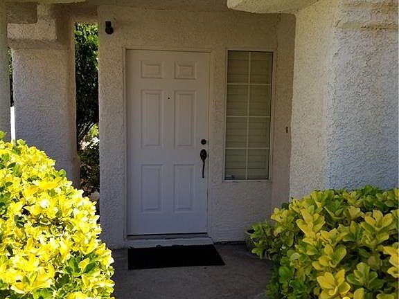 3rd image of 1820 Glenwillow Dr