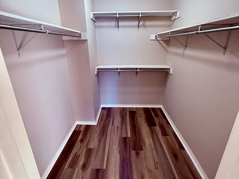 2714 E Kantz Dr — Photo 28