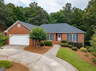 825 Saint Ives Ln, Athens, GA 30605