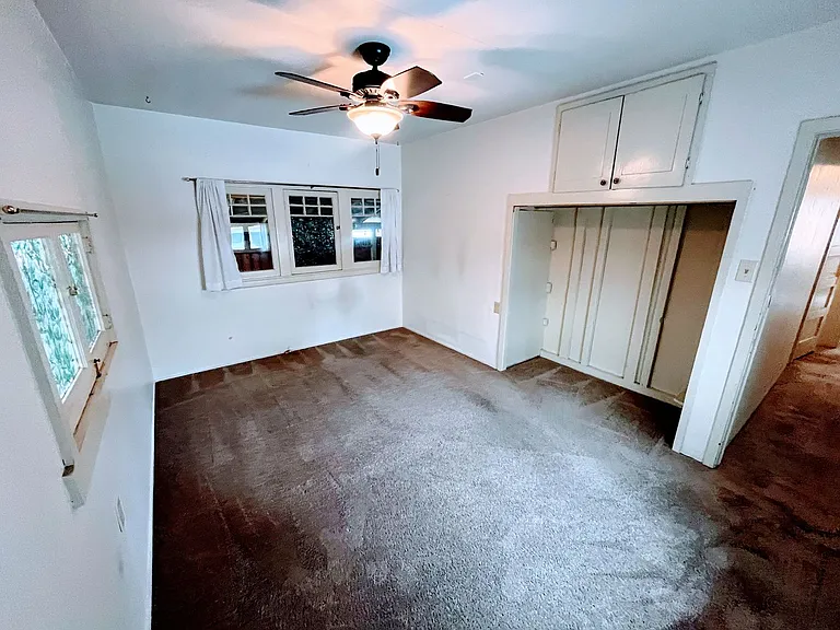 888 Turquoise St — Photo 13