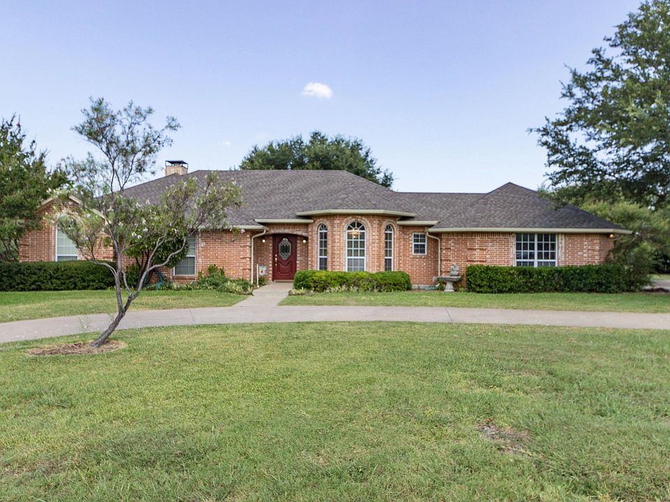 1st image of 1 Maree Ct