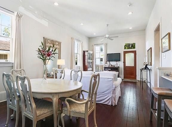 4th image of 930 Bellecastle St