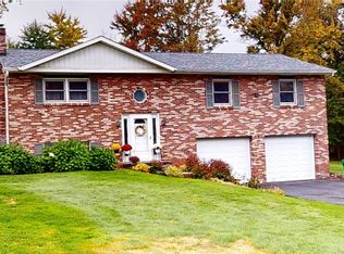 120 Hampton Ct, Butler, PA 16002