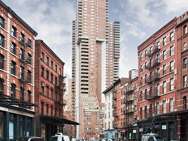 80 N Moore St #803H — Photo 10