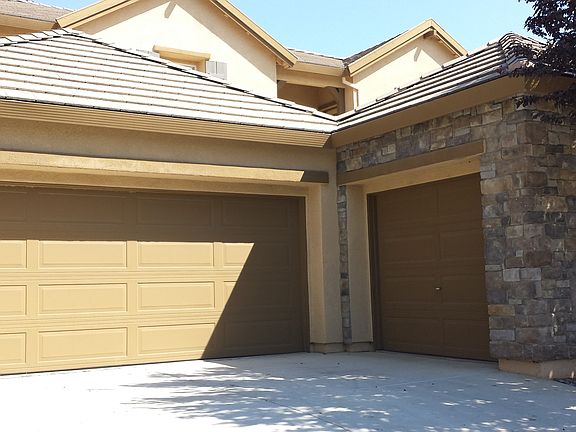 3rd image of 1205 Imperial Lily Dr