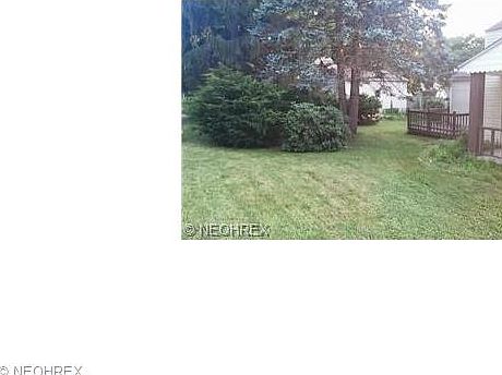 4th image of 187 Hunter Ave