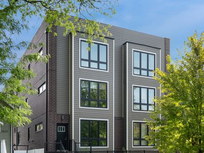 1819 N St Louis Ave #1FS, Chicago, IL, 60647