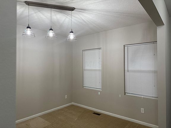 5th image of 2622 Prairie Grass Ave