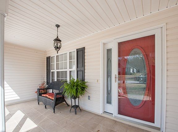 3rd image of 1129 Lake Greenwood Dr