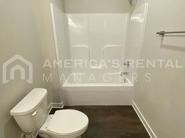 567 Andrew Dr — Photo 16