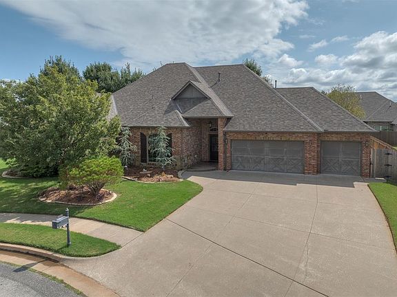 4th image of 16212 James Thomas Ct