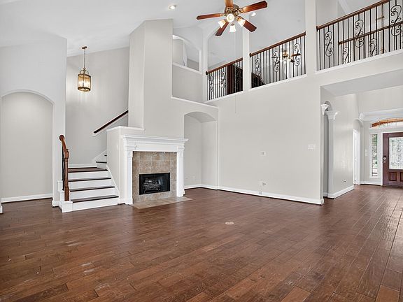 2nd image of 14835 Vesper Lake Ct