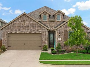 1605 Canter Ct, Aubrey, TX 76227