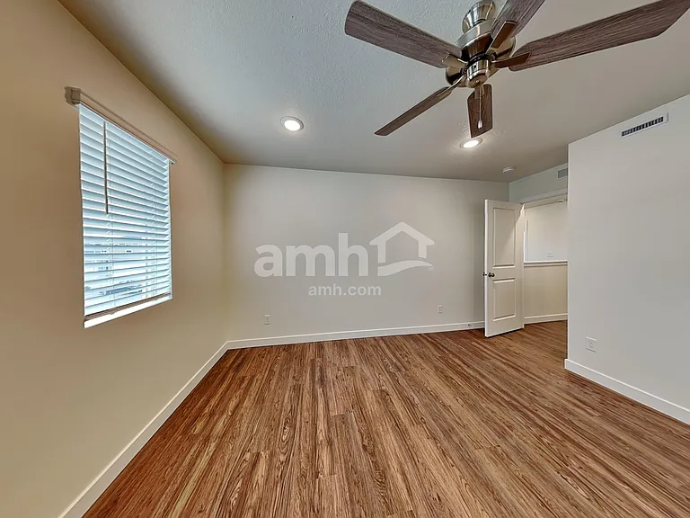 8968 S Wilroy Rd — Photo 7