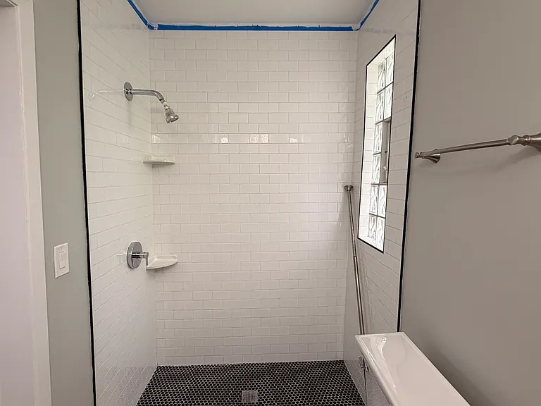 1031 N Paulina St #CH2 — Photo 18