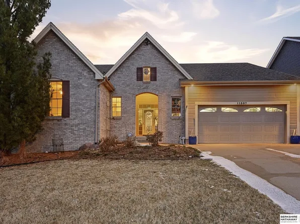 11307 S 45th St, Papillion, NE 68133