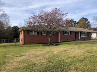 213 Pecan Dr, Greenwood, SC 29646